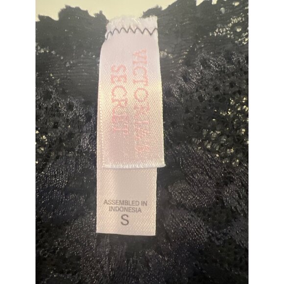 Victorias Secret Black Lace Bralette & High-Waist Panty Set - Picture 5 of 9